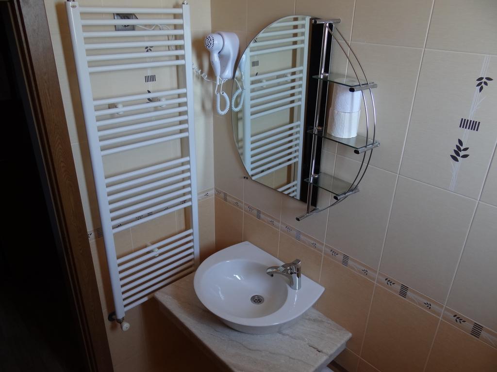 Guestrooms Struma Dolinata Strumyani エクステリア 写真